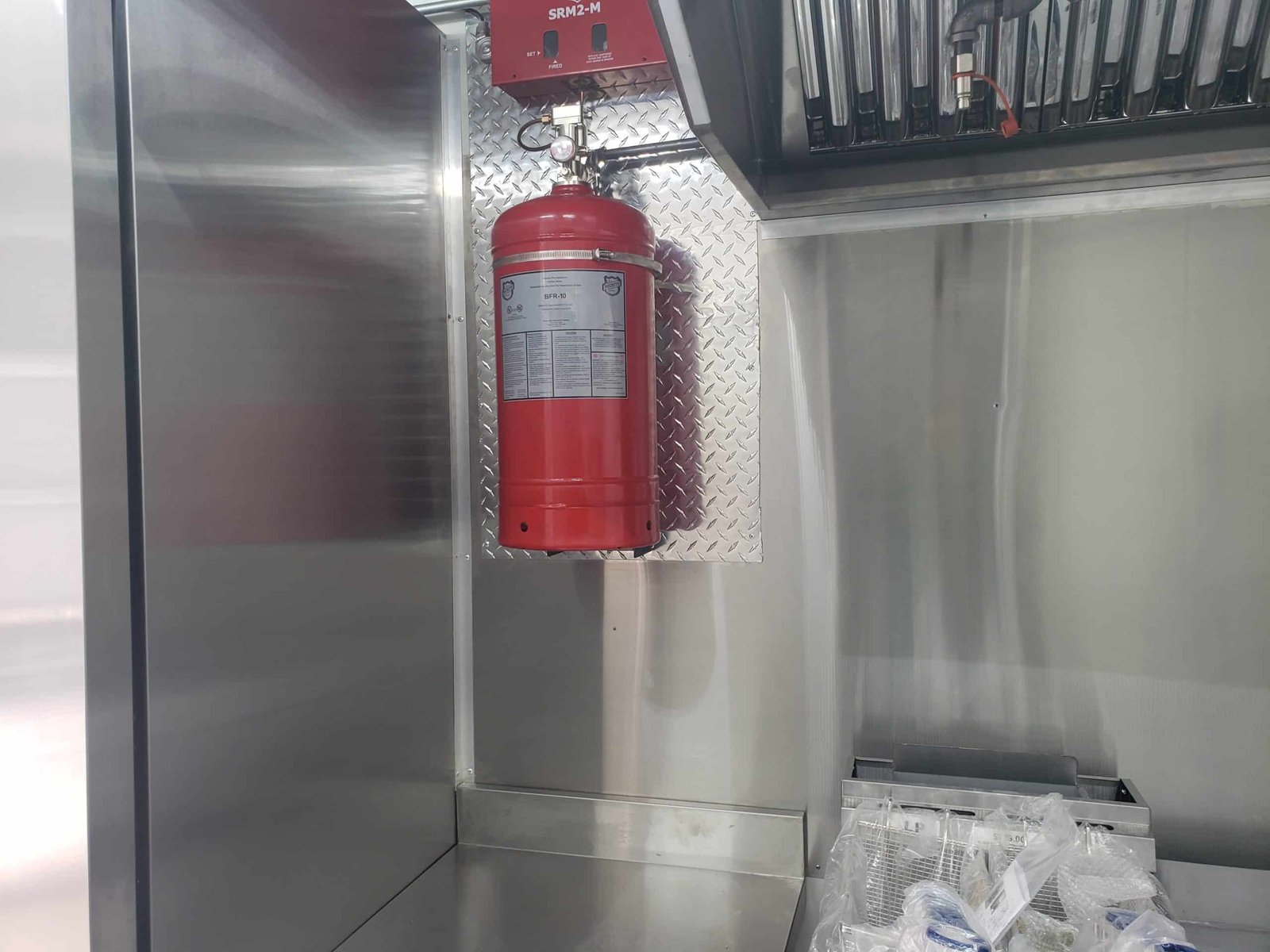 16ft equipped sandwich trailer 16ft equipped sandwich trailer