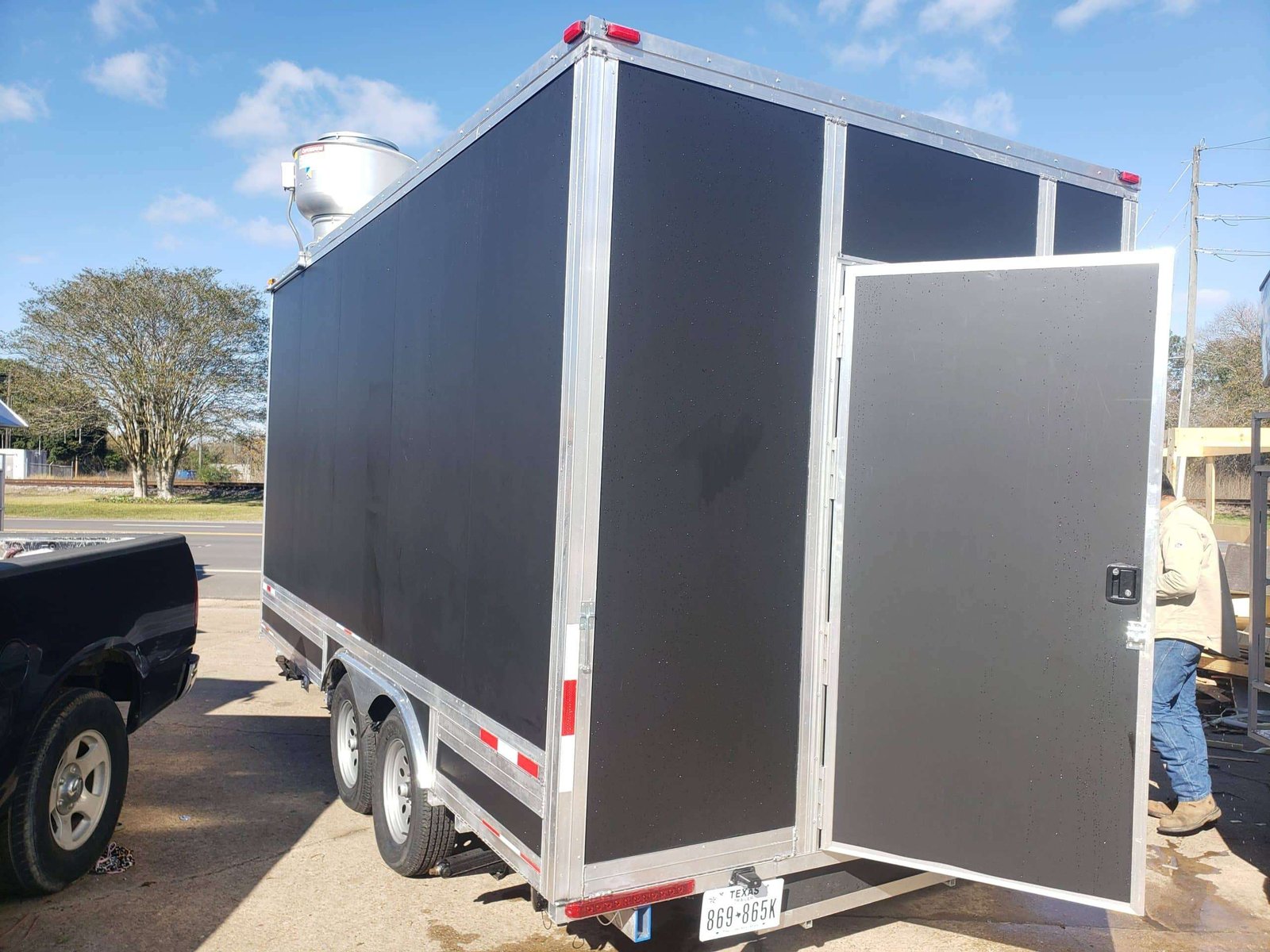 16ft equipped sandwich trailer 16ft equipped sandwich trailer